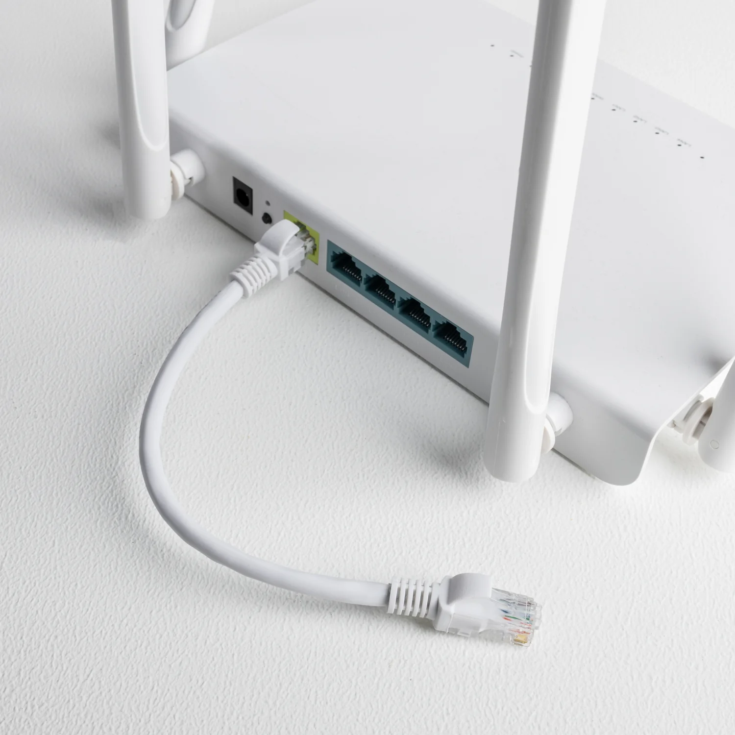 Gizzu Cat6 UTP Fly Lead Ethernet Network Cable 50cm – White - Image 2