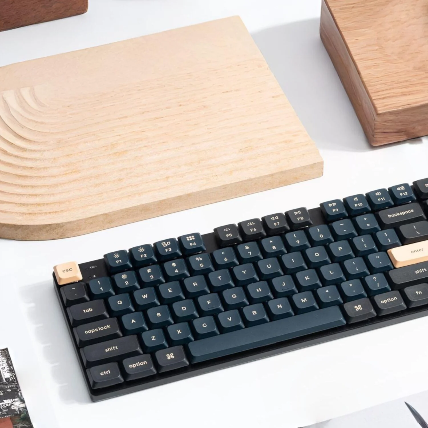 Keychron PBT LSA Knight Keycap Set V2 - Low Profile - Image 4