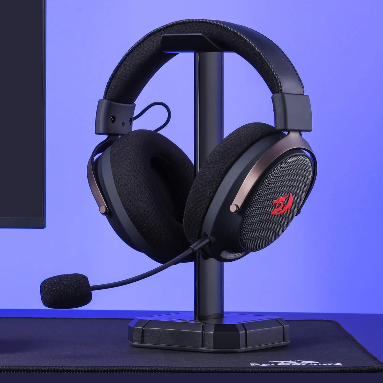 Redragon Arrow Pro H858 Wireless Gaming Headset (Bluetooth + 2.4GHz) - Image 2