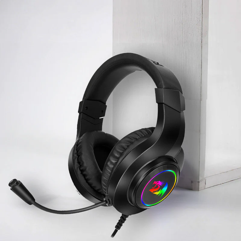REDRAGON Over-Ear HYLAS Aux (Mic and Headset)|USB (Power Only)
RGB Gaming Headset - Black - Image 6