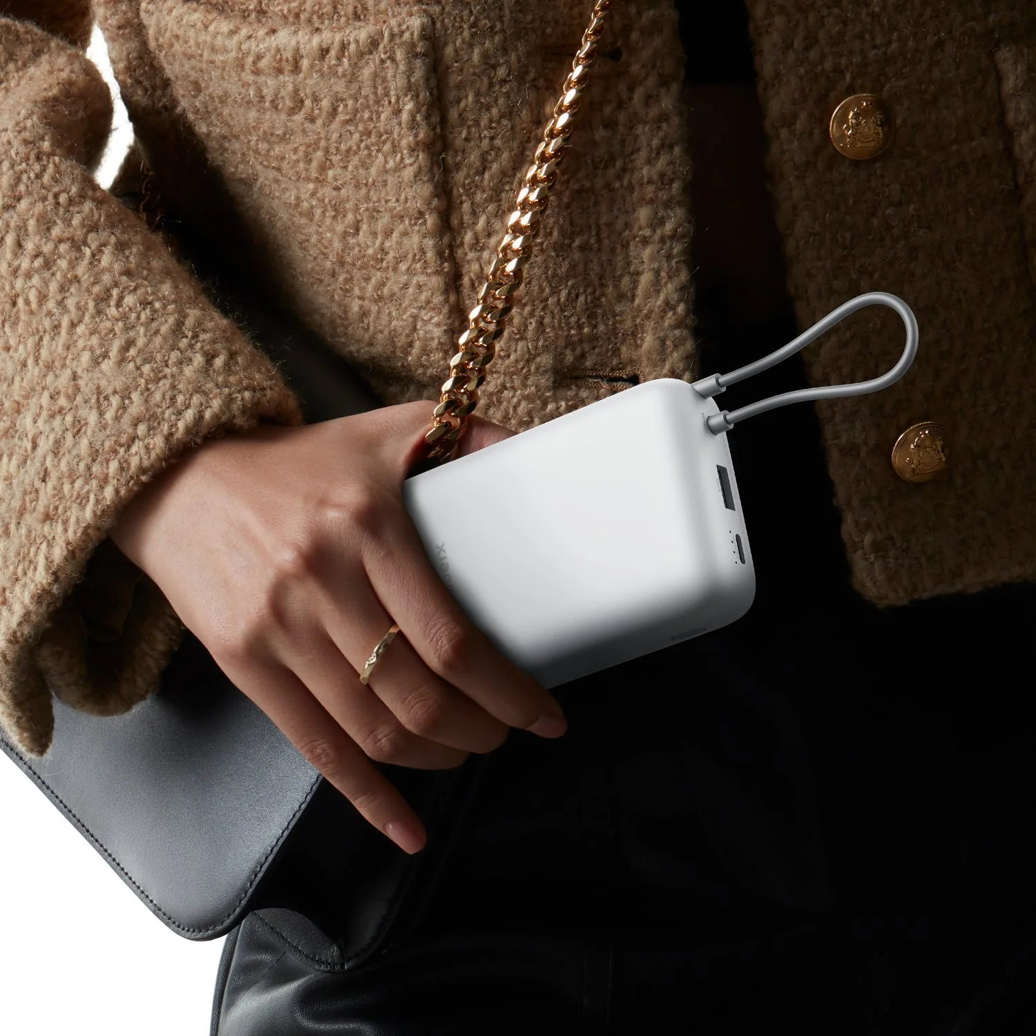 Xiaomi Power Bank 20000mAh (Integrated Cable) - Light Grey - Image 4